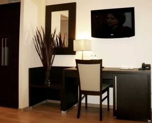 Hotel Safir Poznan Luaran gambar