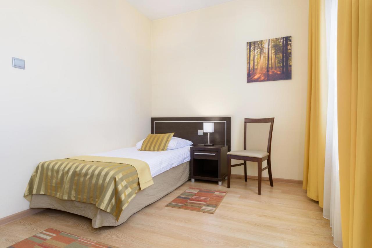 Hotel Safir Poznan Luaran gambar