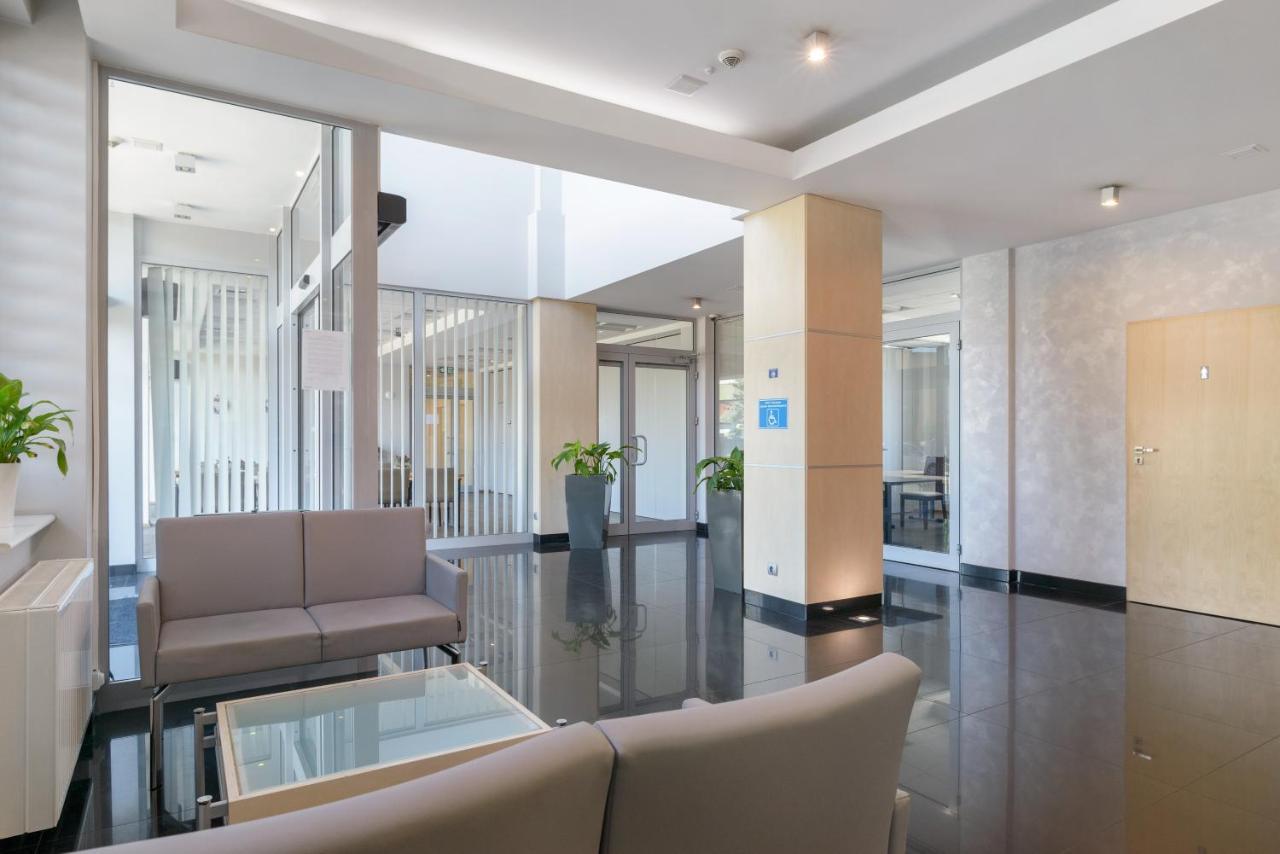 Hotel Safir Poznan Luaran gambar