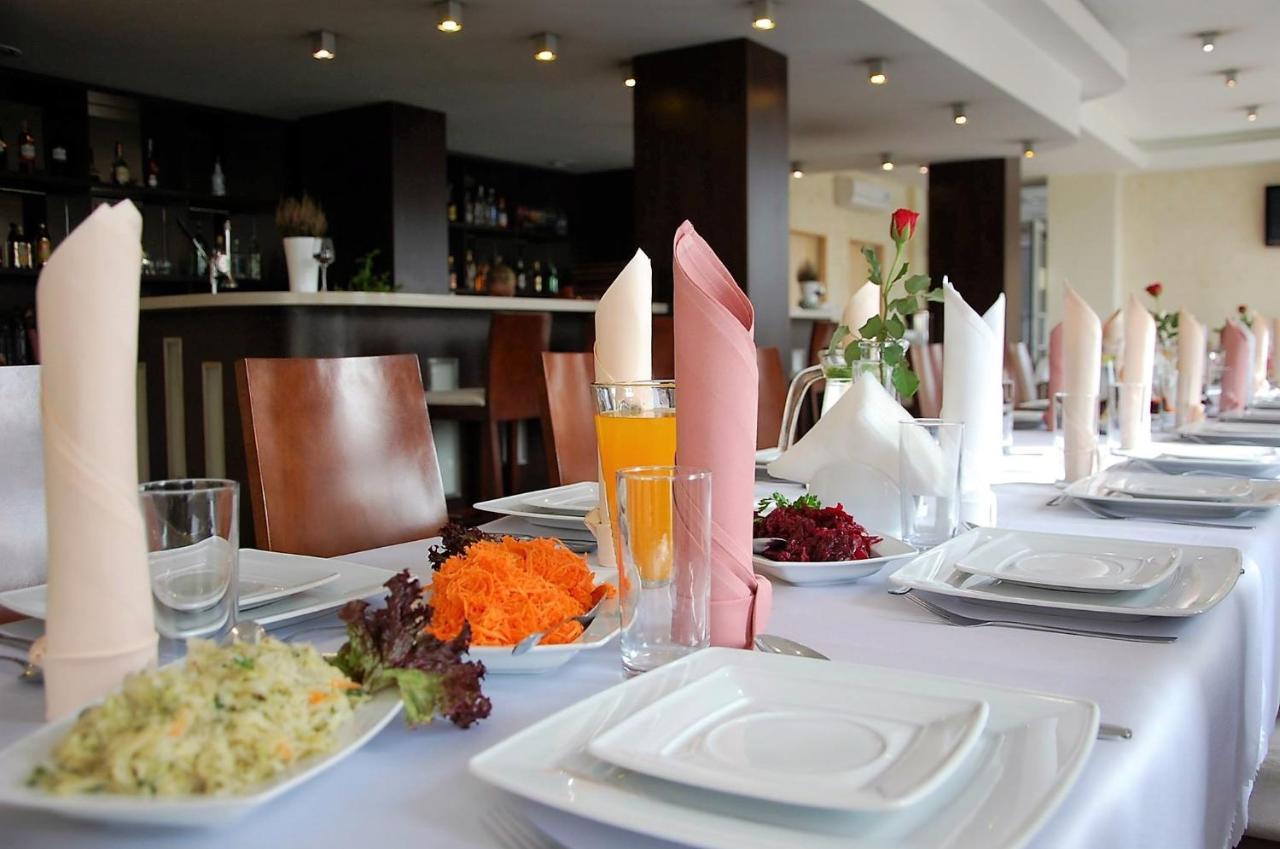 Hotel Safir Poznan Luaran gambar